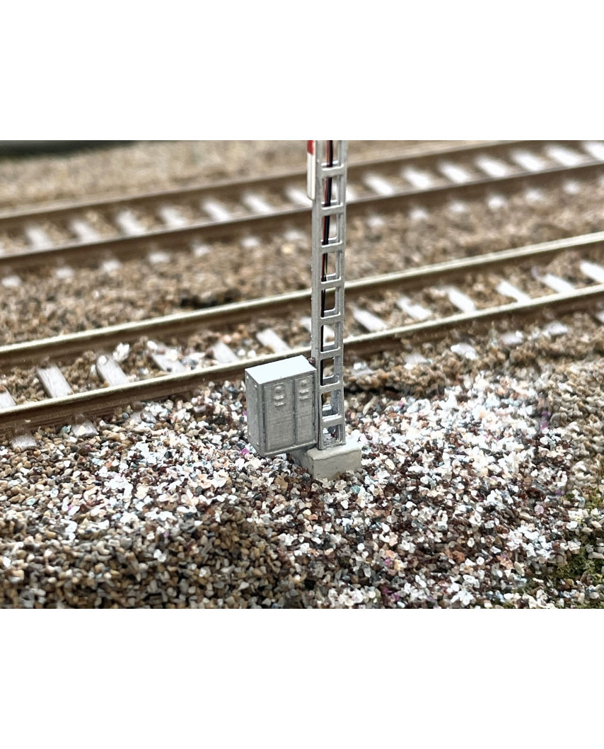 N | ?BB - 415108 + Distant signal
