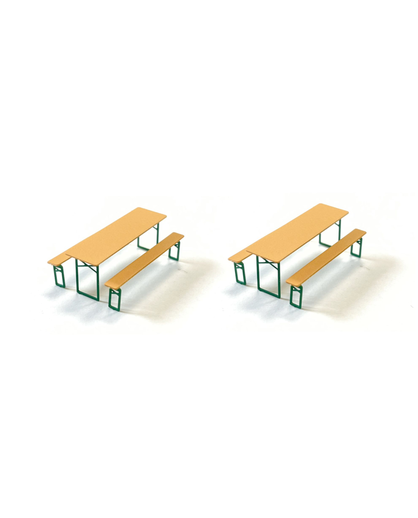 H0 | Folding tables and benches