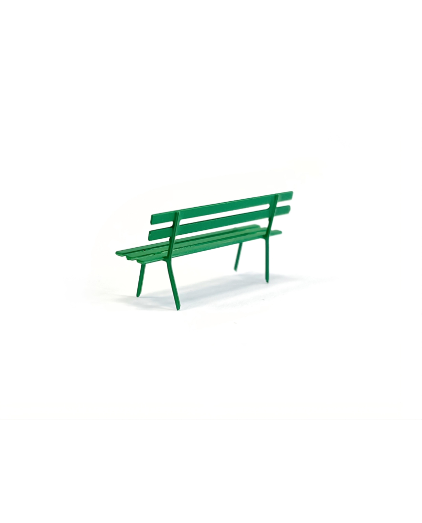 H0 | Green park benches