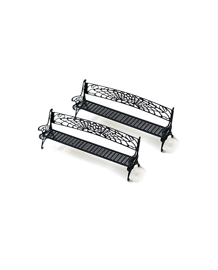 H0 | Wrought iron benches