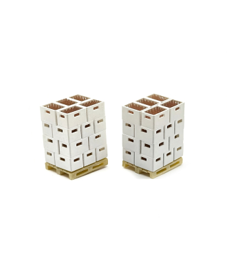 White beer boxes on pallet (2 units)