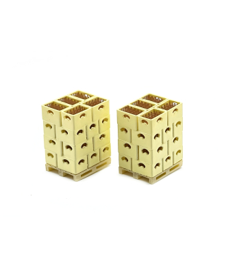 Light yellow beer boxes on pallet (2 units)