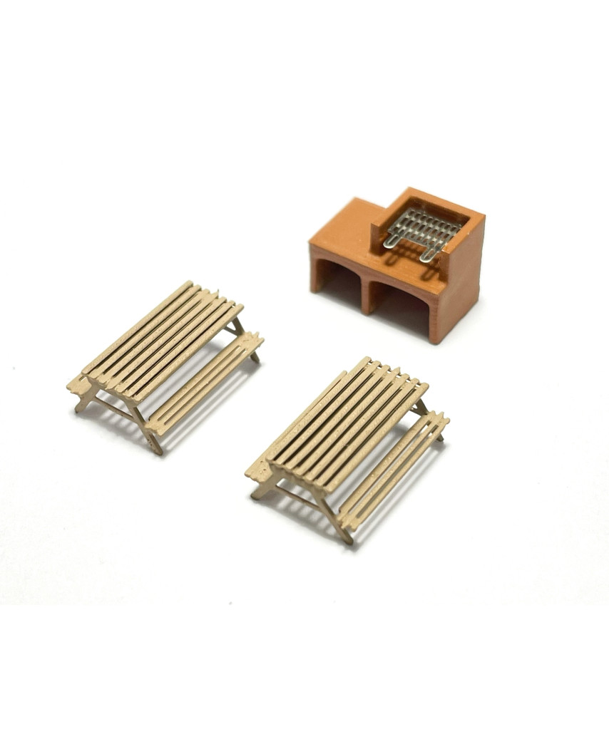 Barbacoa de parque y 2 mesas de pícnic