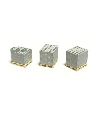 N | Concrete blocks on pallets (3 units)